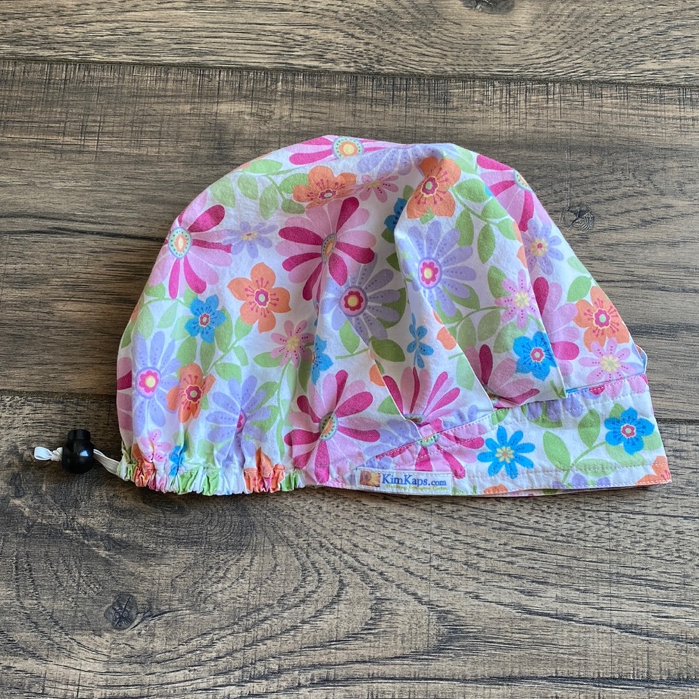 Kim Kaps scrub hat